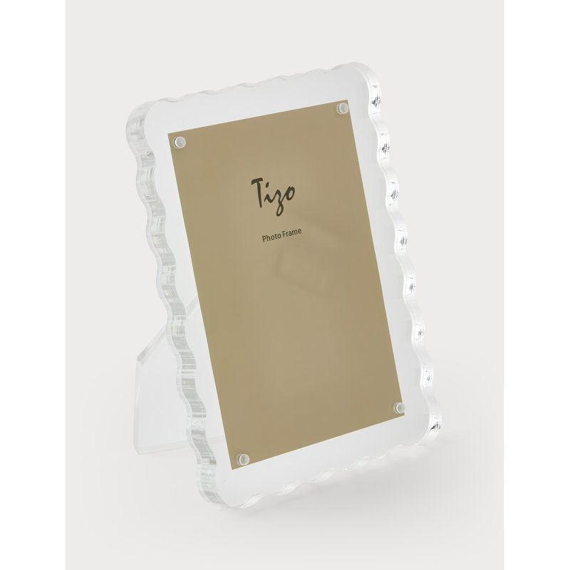 Lucite Frame Wave Design, 4" W x 6" H, Clear