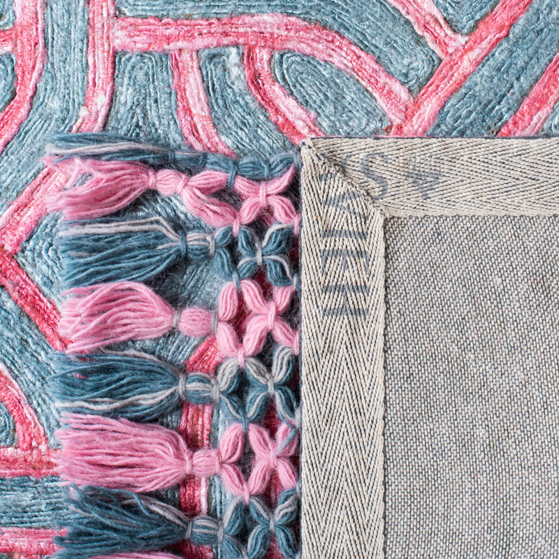 Tapis rose / gris touffeté à la main à motif géométrique Curran, Rectangle 5 pi x 8 pi