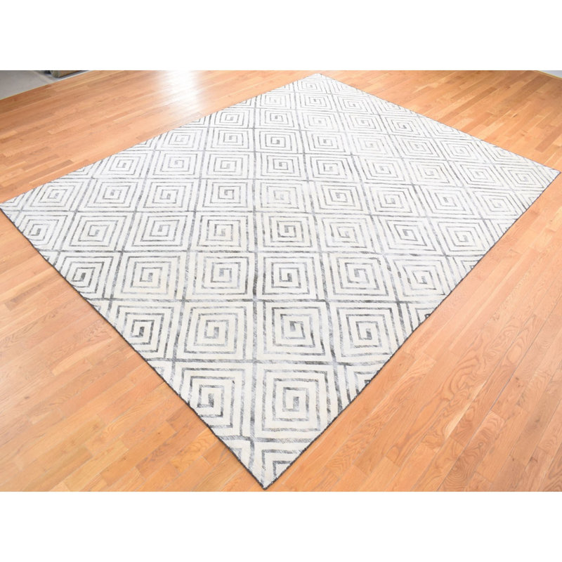 One-of-a-Kind Rectangle 9'0" X 12'0" New Age Area Rug in Ivory