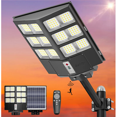 Solar Powered Integrated LED Flood Light