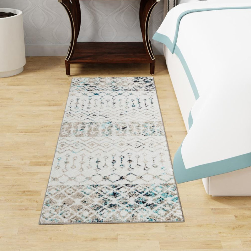 Somerville Geometric Indoor Rug, Runner 2' x 5'3", Ivory/Gray/Blue