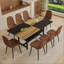 Table de salle à manger spacieuse avec rangement et 8 chaises confortables en tissu technique, parfaites pour les réunions de famille et les réceptions.