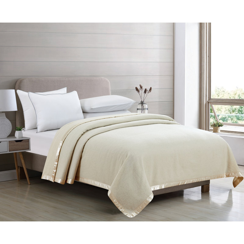 Adli Wool Blanket, Ivory, King