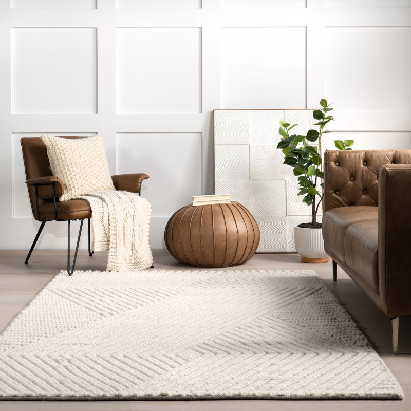 Ivory Geometric Flat Woven Wool Rug, 4' x 6'