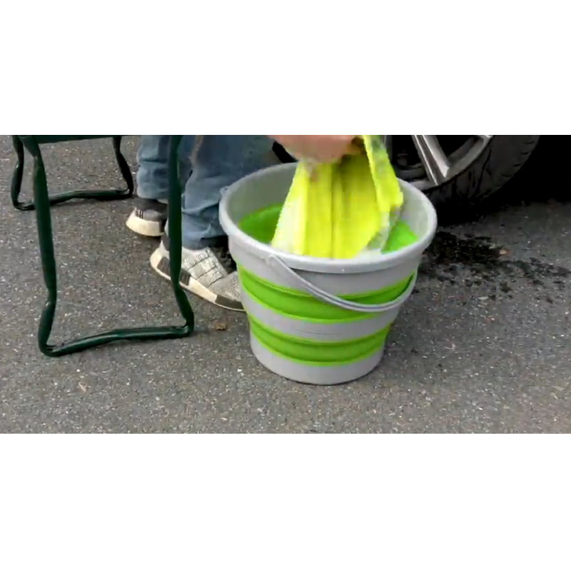 Seau en plastique