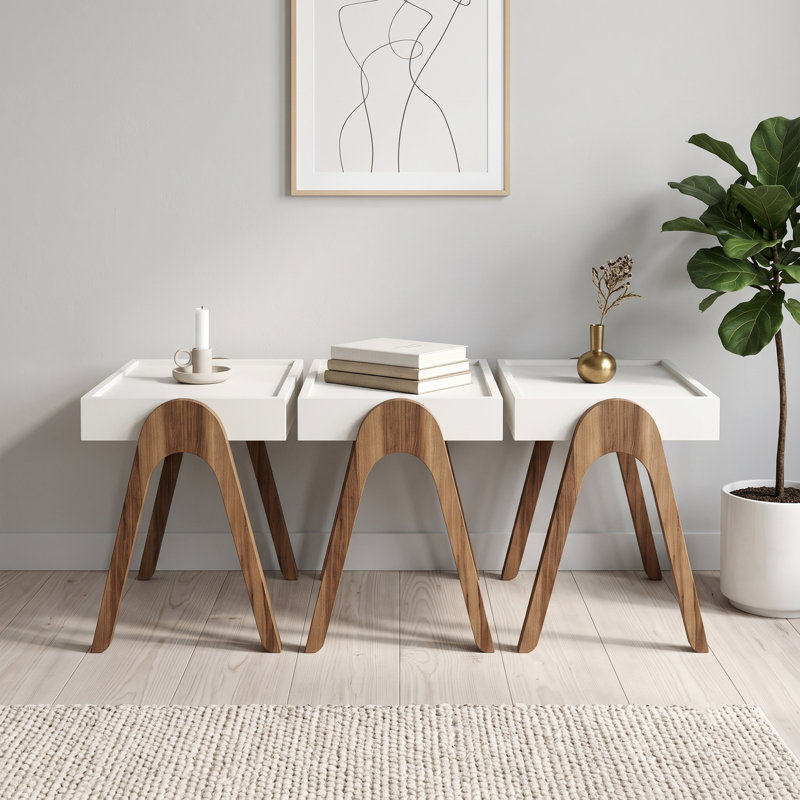 Ensemble de 3 tables gigognes en bois
