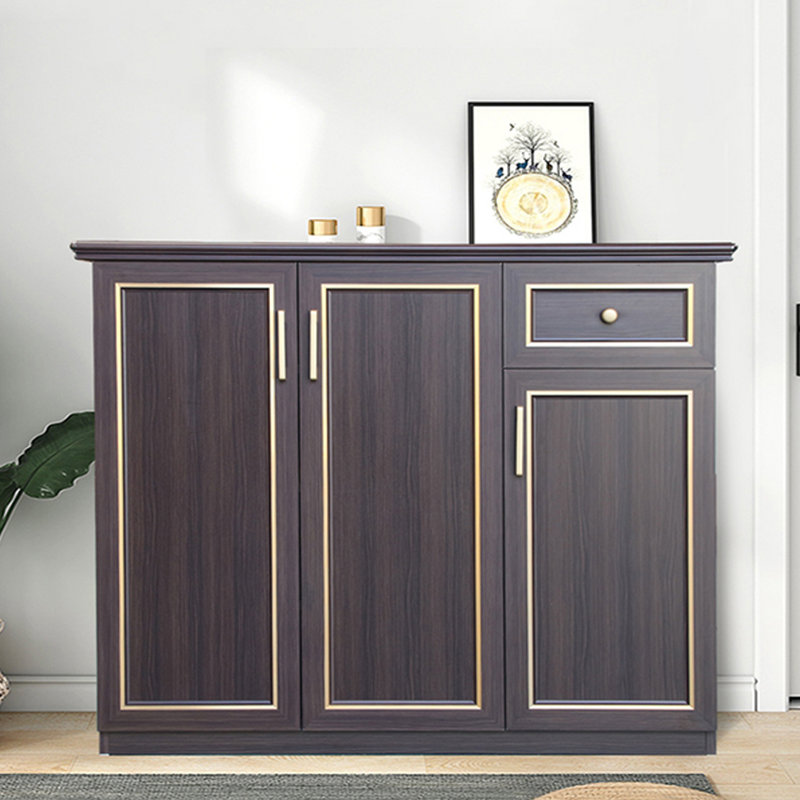 Shoe cabinet