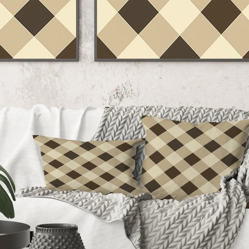 Coussin Brown, H 16 po x l 16 po