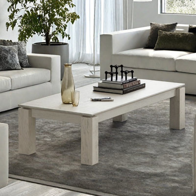 Simple design sense solid wood coffee table