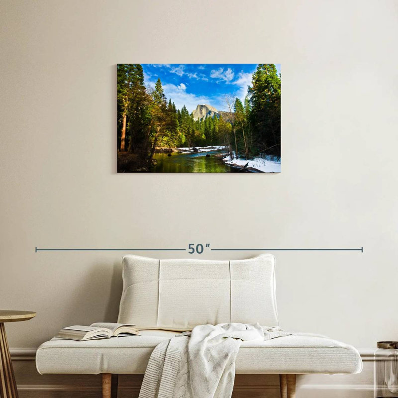 Alvord Glimpse Of Half Dome, H 20 po x l 30 po