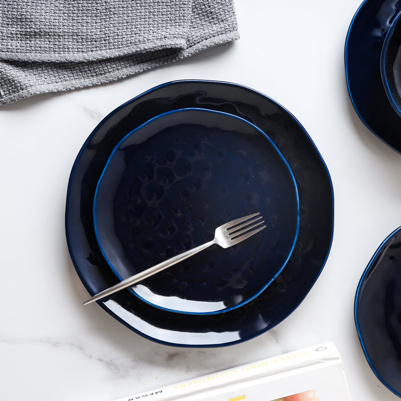 Navy Blue Porcelain 24-Piece Dinnerware Set with Textured Accent