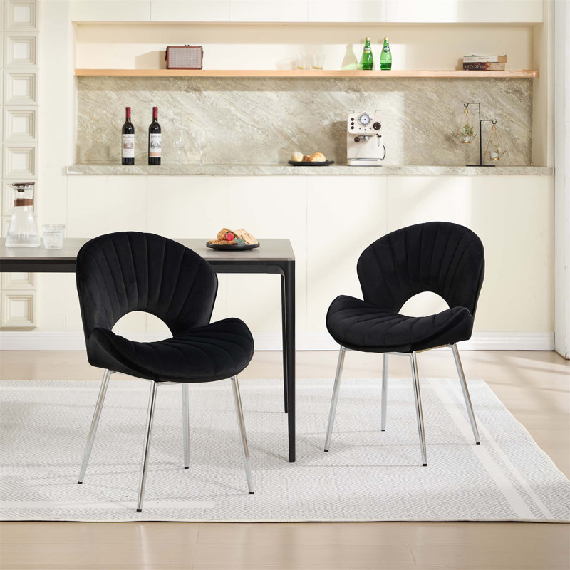 Chaises de salle à manger rembourrées en velours de conception moderne avec siège élargi et pieds argentés, ensemble de 2