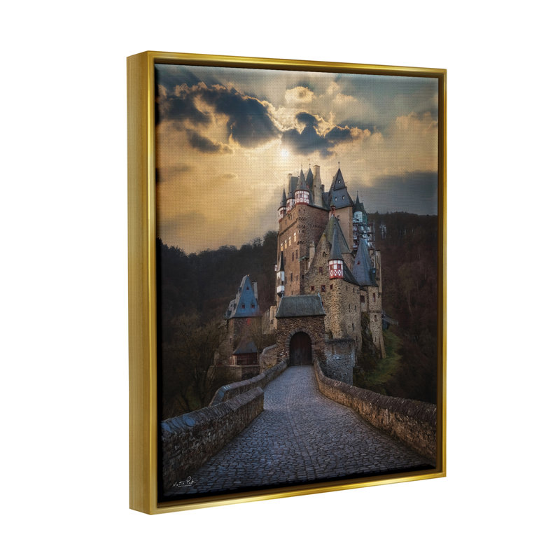 «Eltz Castle Path Sun Rays», photographie sur toile flottante par Martin Podt, H 31 po x l 25 po x P 1,7 po