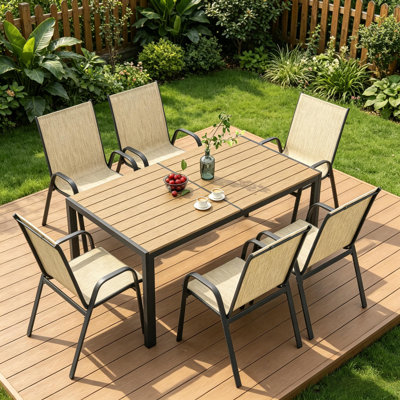 Ensemble repas pour 6 personnes avec table de salle à manger en PEHD et chaises empilables