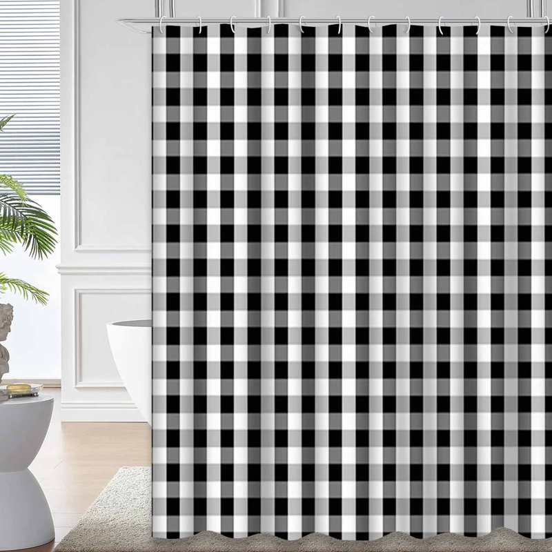 Rideau de douche noir avec 12 crochets Black Buffalo Gingham, L 72 po x l 84 po