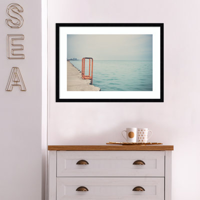 «The Orange Steps» par Laura Evans - reproduction de photo sur papier encadrée
