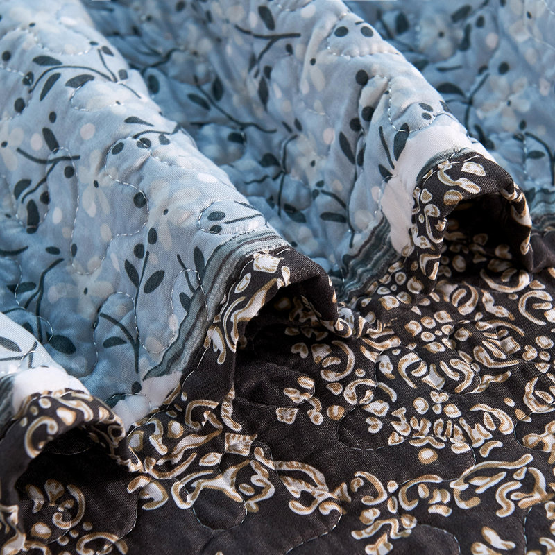 Polyester Coverlet with Pillow Shams Included, Floral Medallion