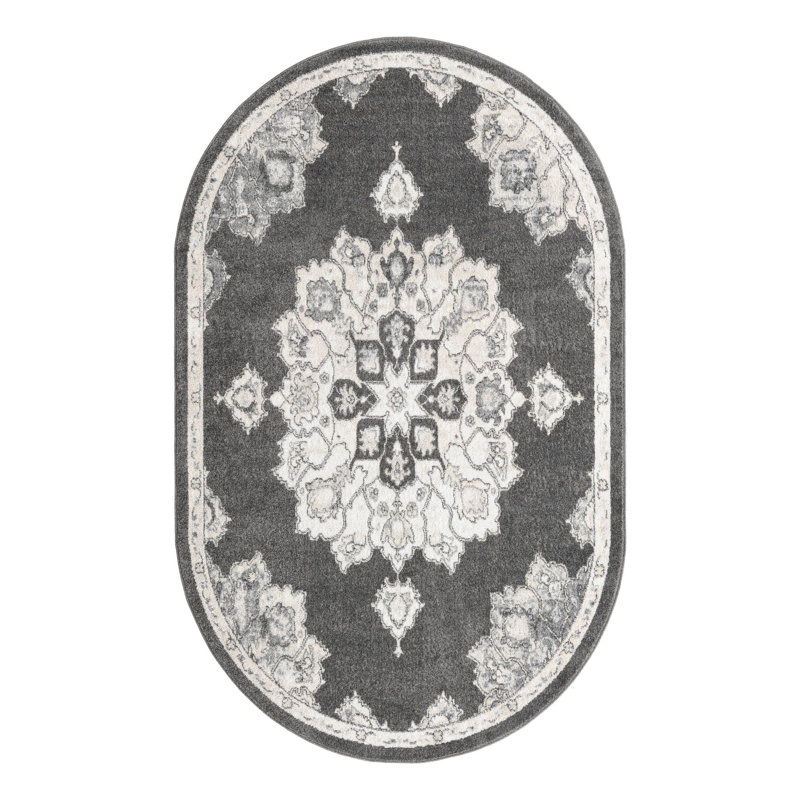 Oriental Indoor Rug, Oval 5' x 8'