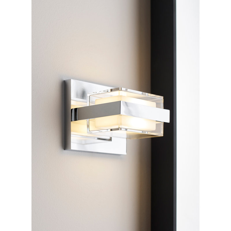 Kamden 1-Light Wall/Bath, Chrome