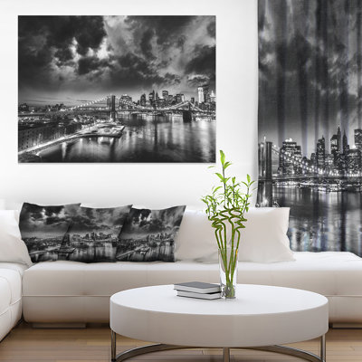 « Amazing Night in New York City Cityscape », reproduction de photo sur toile tendue