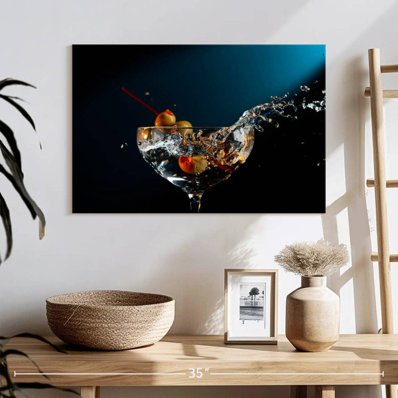Yarlin Splash Martini, 26" H x 39" W
