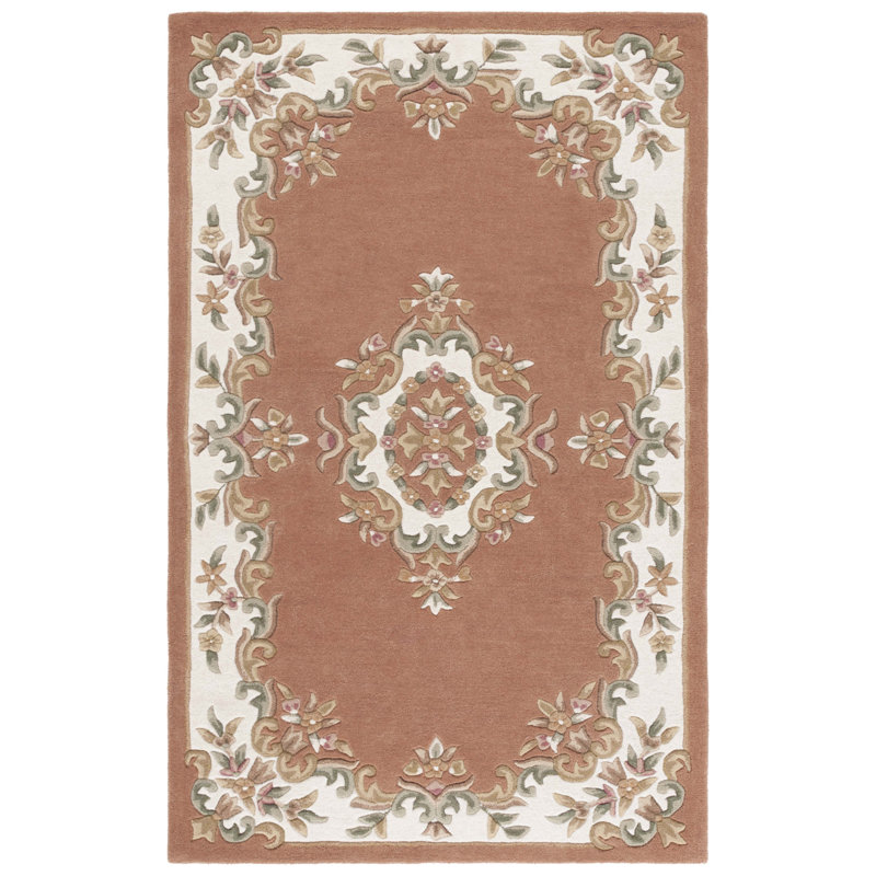 Aubusson Hand Tufted Wool/Cotton Floral Rug in Peach/Ivory, Round 6'