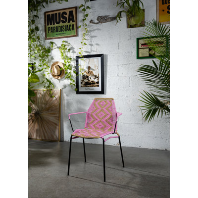 Chaise de salle à manger en métal