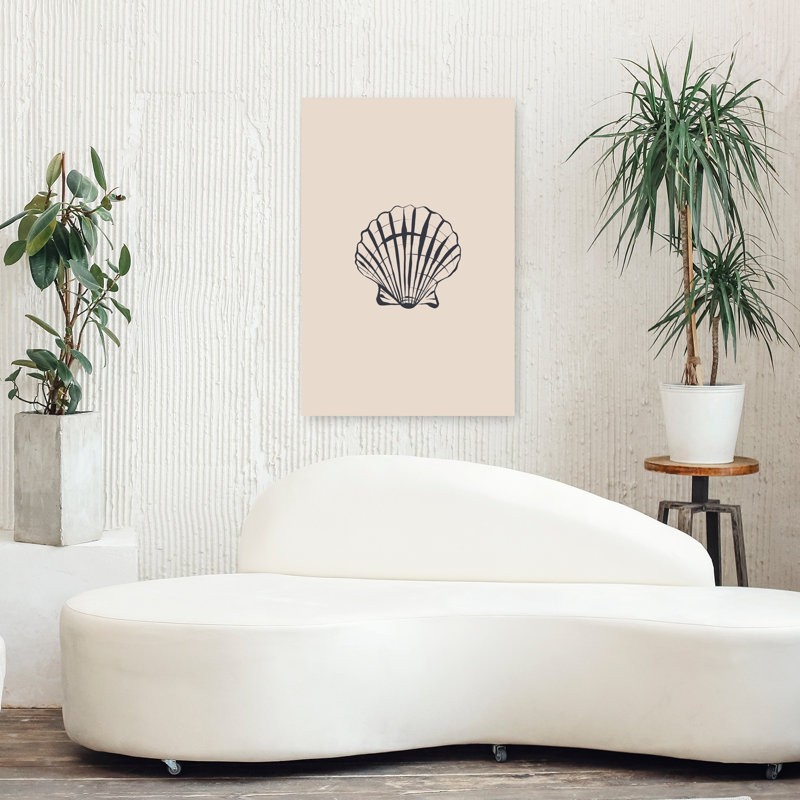 Minimal Scallop Shell by Ivy Green Illustrations - Print, 91.44 cm H x 60.96 cm W