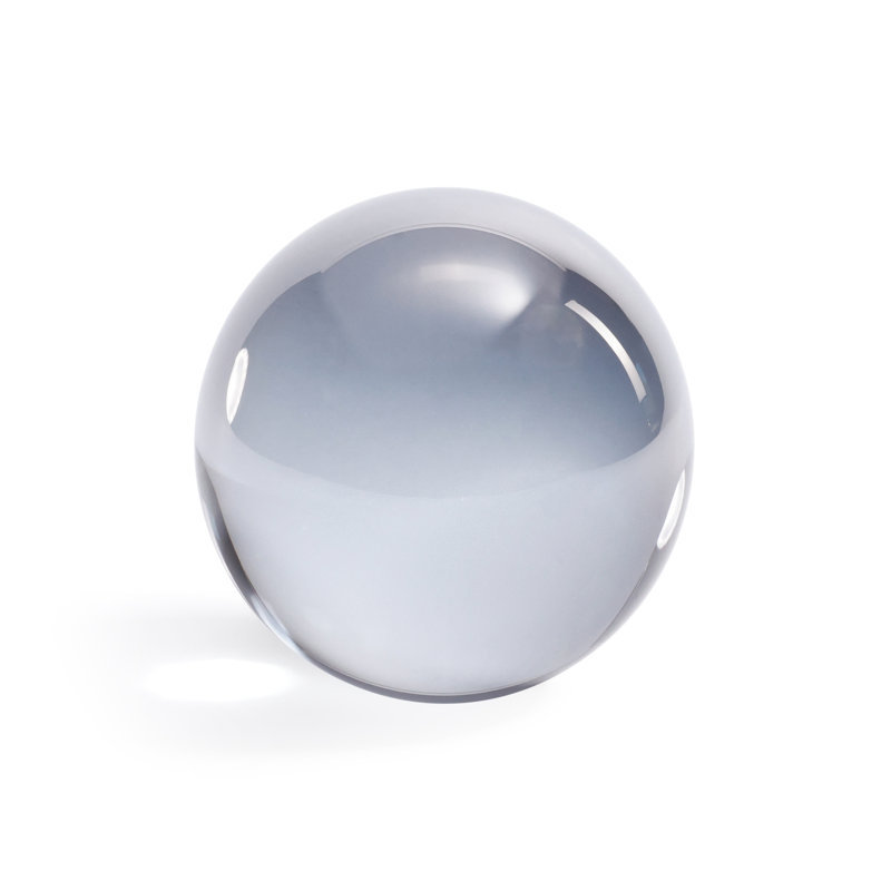 Boule décorative en cristal de verre, 4,5 pouces de diamètre, Fumée, 4.25" H x 4.25" W x 4.25" D, 1