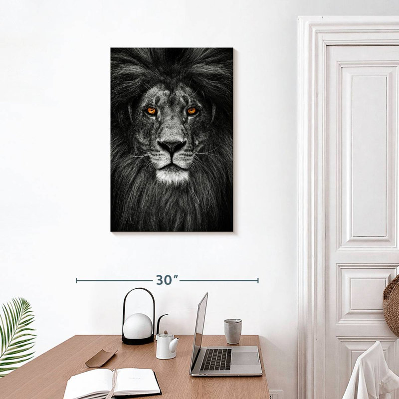 Brampt Dignified Lion Head, 30" H x 20" W