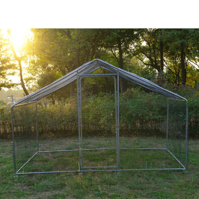 Francisco 66 Square Feet Chicken Run