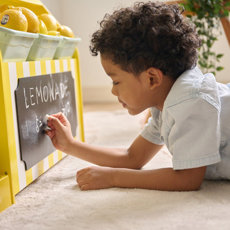 Teamson Kids Sunny Citrus Lemonade Stand – 18-Piece Wooden Pretend Play Set with Storage & Interactive Accessories
