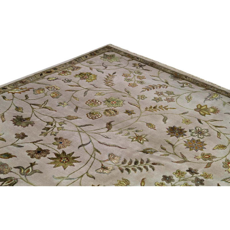 Hand Woven Wool Floral Area Rug