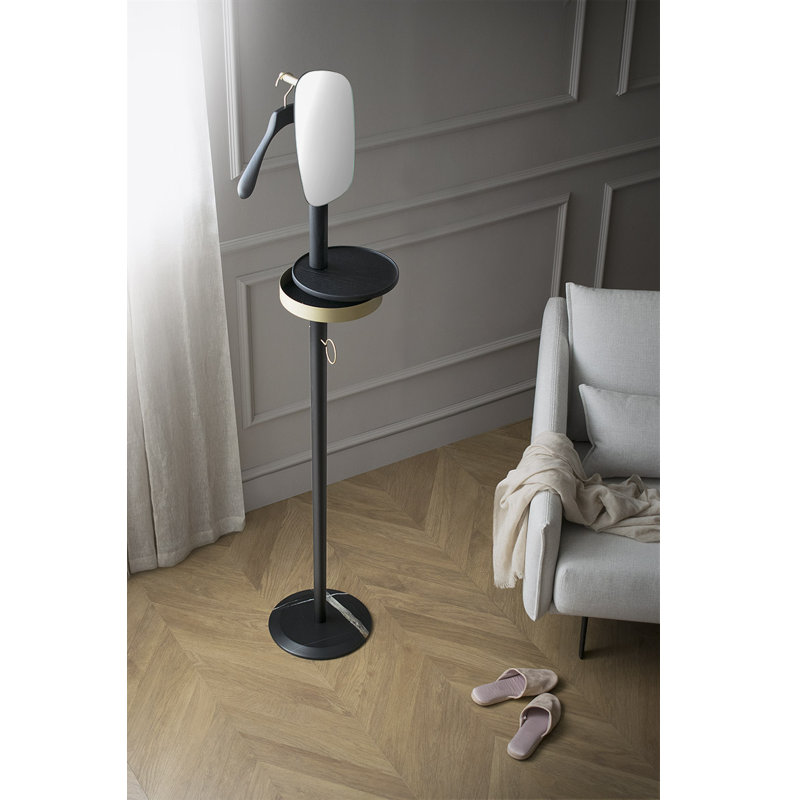 Glan Valet Stand, Fresno Teñido Negro Black Ash
