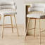 Tabouret de bar pivotant à hauteur de siège 26,25 po Finkelstein-112400260