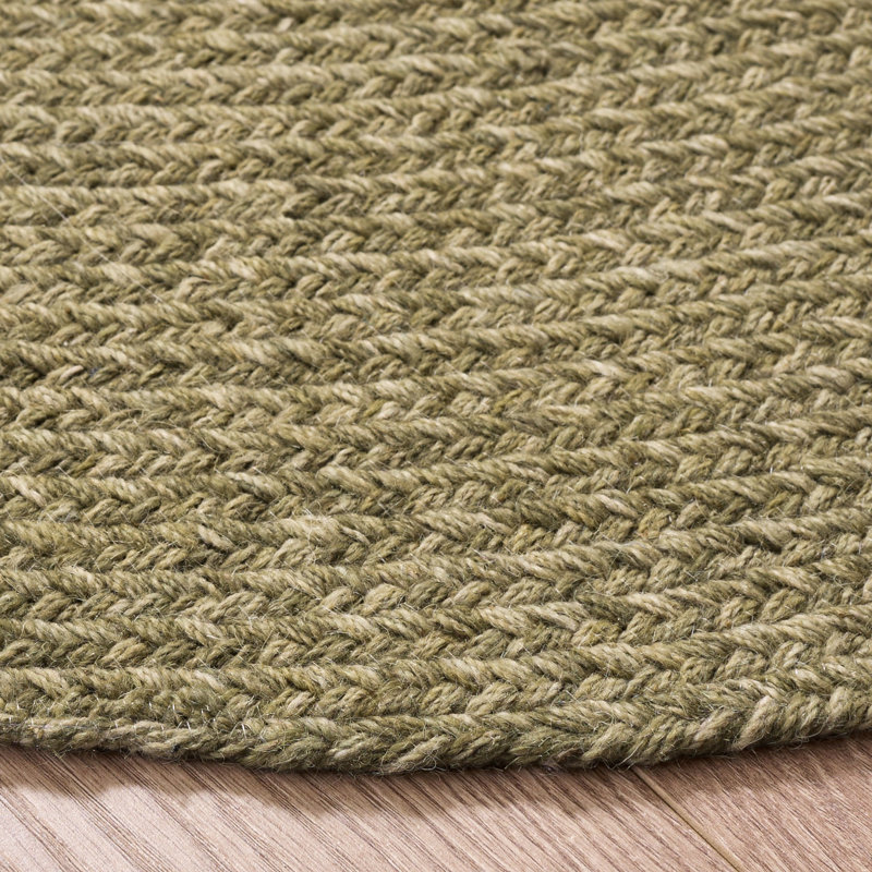 Braided Hand Woven No Pattern Indoor Rug, 3'-0" x 3'-0" Round