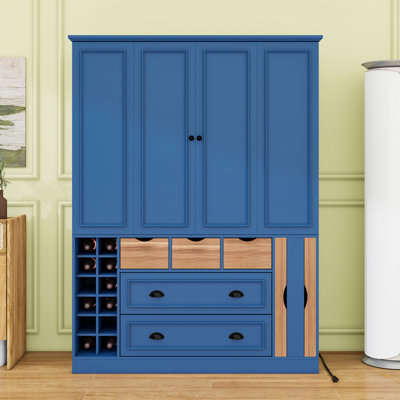 Armoire de cuisine moderne avec tablettes réglables, supports à vin, plateaux de service et prise de courant intégrée