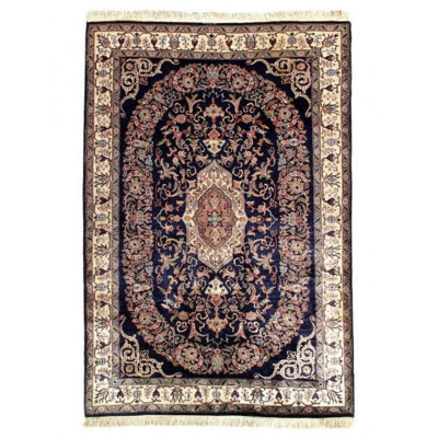 Oriental Area Rug in Blue