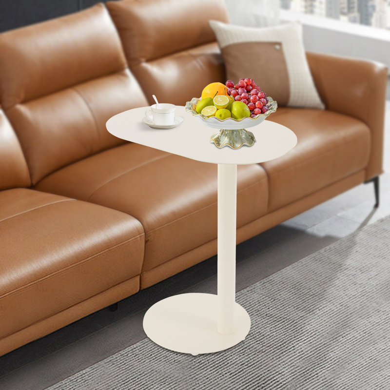 Table d'appoint en métal 20 po, Crème