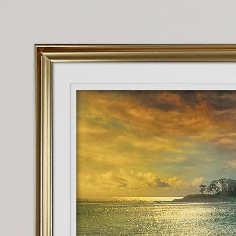 « mystic island », reproduction de peinture à l’acrylique encadrée, H 20 po x l 24 po x P 1,5 po, Or