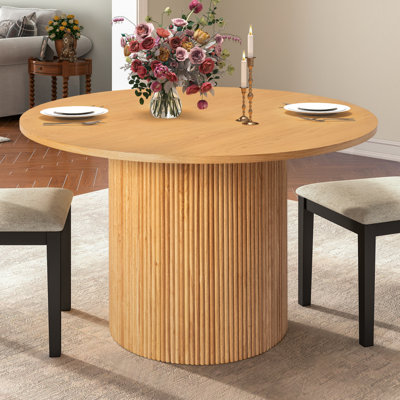 Charleily 47.2'' Solid Wood Round Dining Table