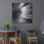 «Back Of Flower Bw» par Tom Quartermaine, art mural en métal-1589793707