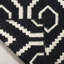 Tapis noir / ivoire en laine et coton tissé à la main Bullock-24369320