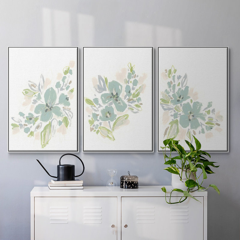 «Seafoam Petals I», reproduction sur toile 3 pièces, H 36 po x l 72 po x P 2 po, Blanc