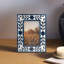 Cadre photo moderne en résine et bois avec verre - Présentoir de photos de table pour la maison-123420050-123420049