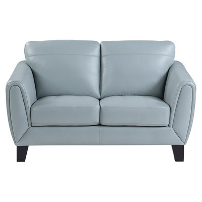 Eiyanna Loveseat