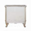 Table de chevet 2 tiroirs avec moulures florales en relief, blanc