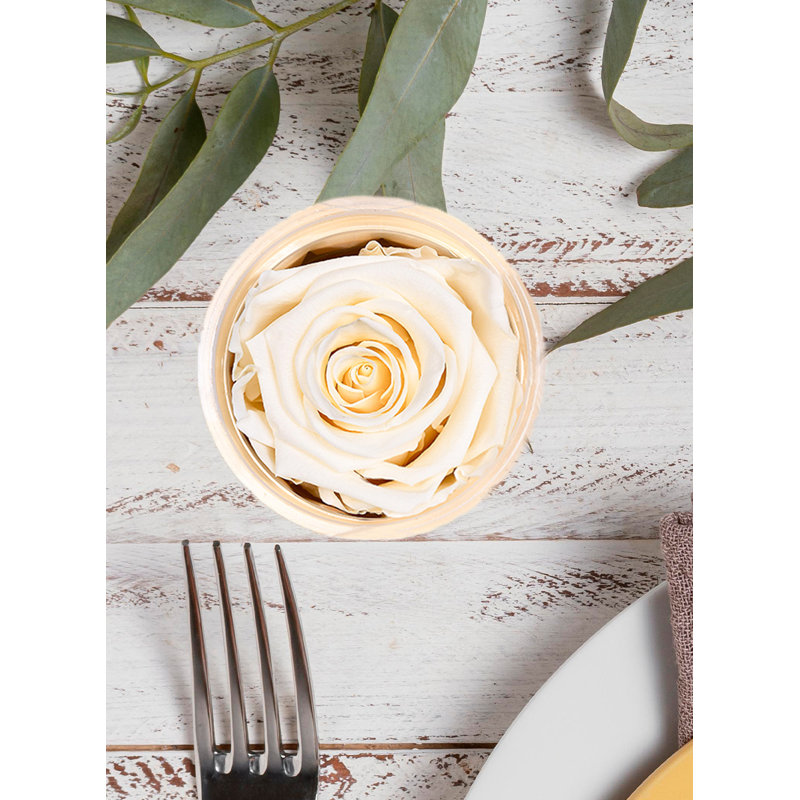 Faux rose, Crème