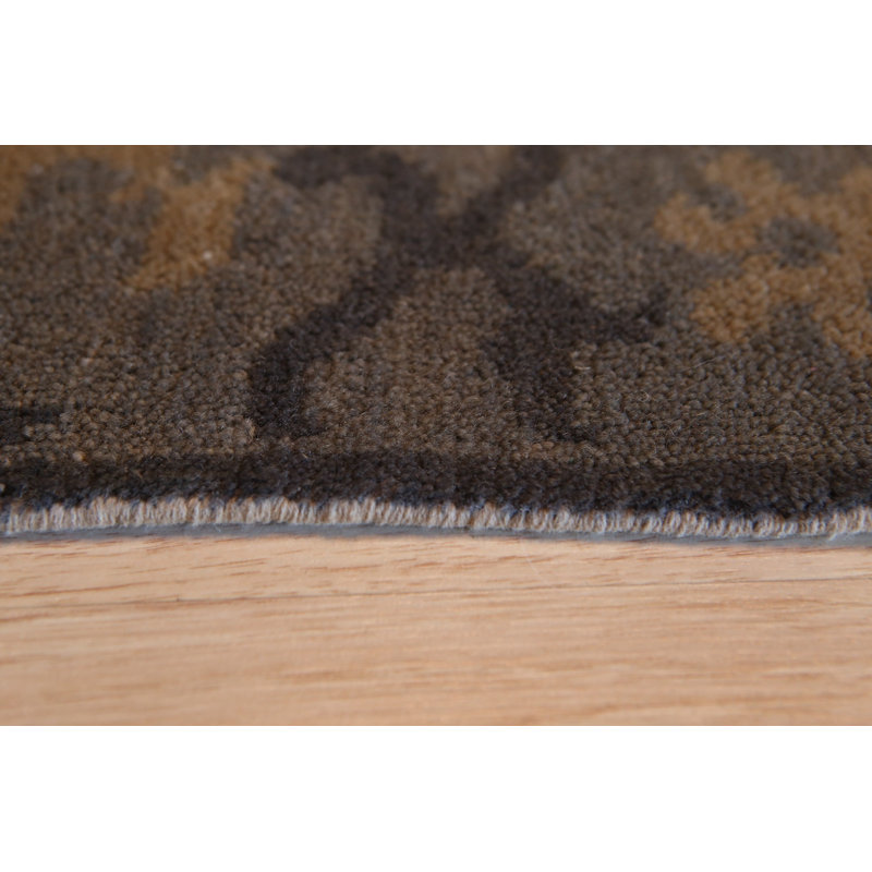 Black Hand-Knotted Wool Labyrinthine Border Geometric Modern Contemporary Carpet Rug, 6' x 8'