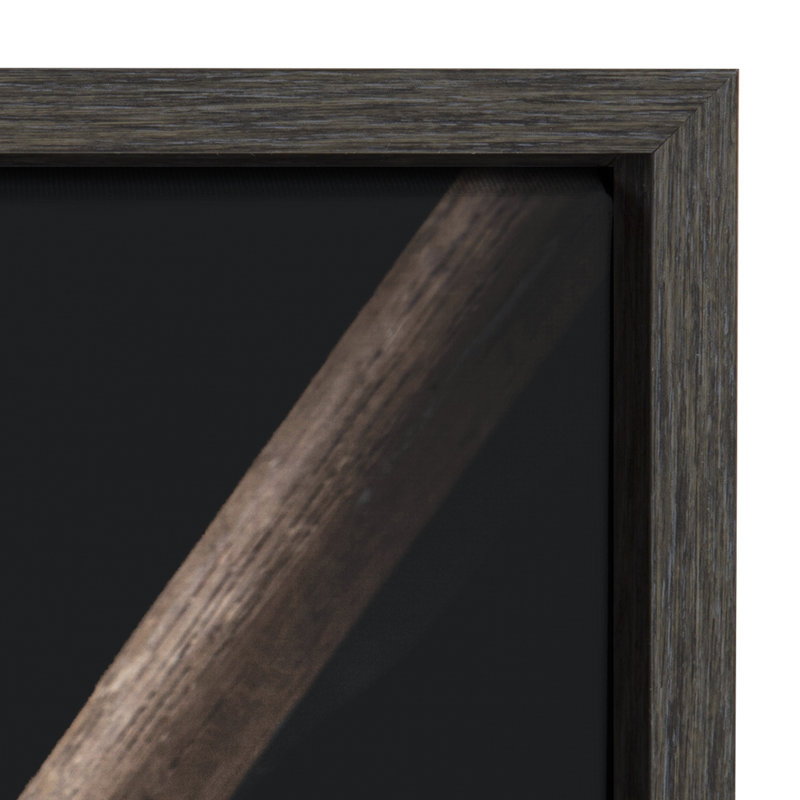 «Vintage Golf Club and Ball on Black» par Saint and Sailor Studios, reproduction d'art sur toile encadrée